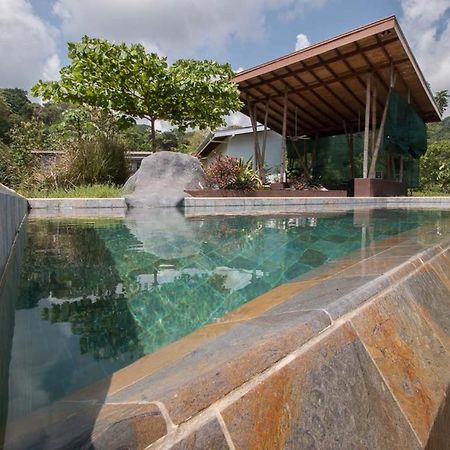 Eden Tica Lodge Uvita Exteriör bild