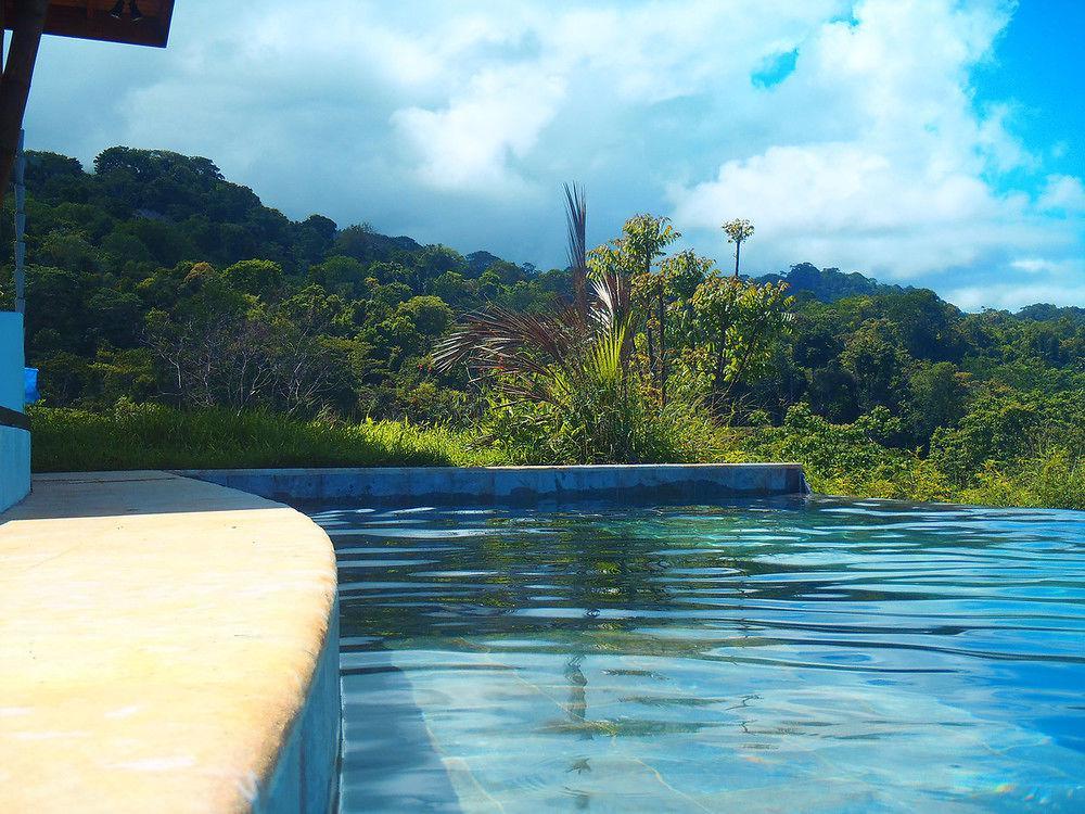 Eden Tica Lodge Uvita Exteriör bild