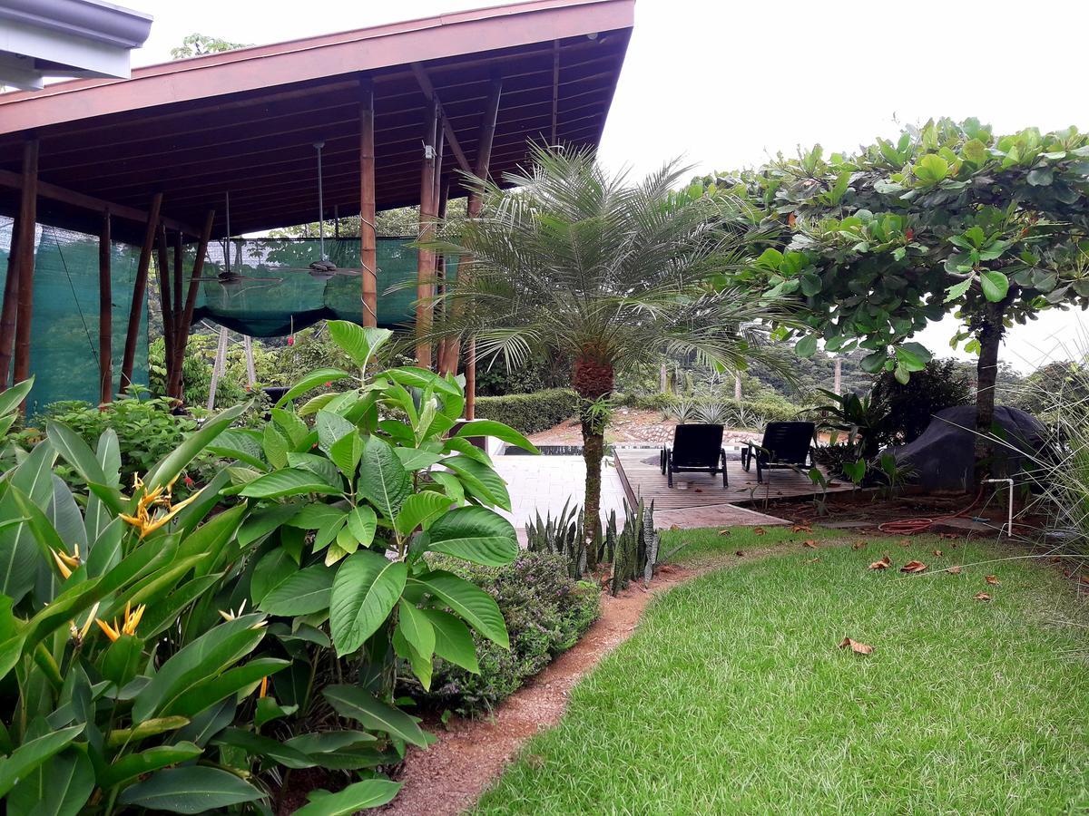 Eden Tica Lodge Uvita Exteriör bild